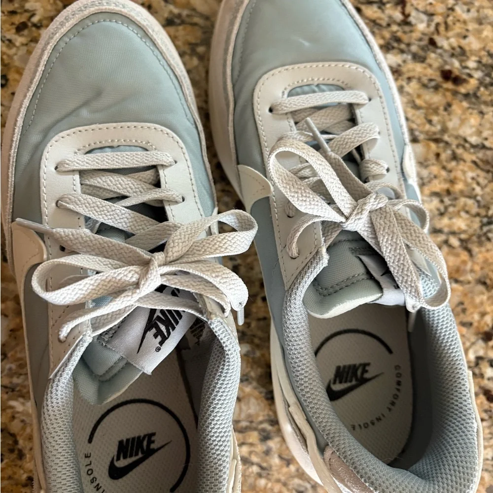 Nike Women's Waffle Debut Sz 7.5 - Picture 4 of 4